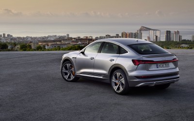 e-tron Sportback: Το δεύτερο ηλεκτρικό SUV της Audi (vid)