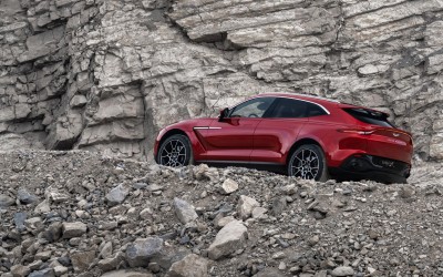 Aston Martin DBX: Το SUV των 550 ίππων!