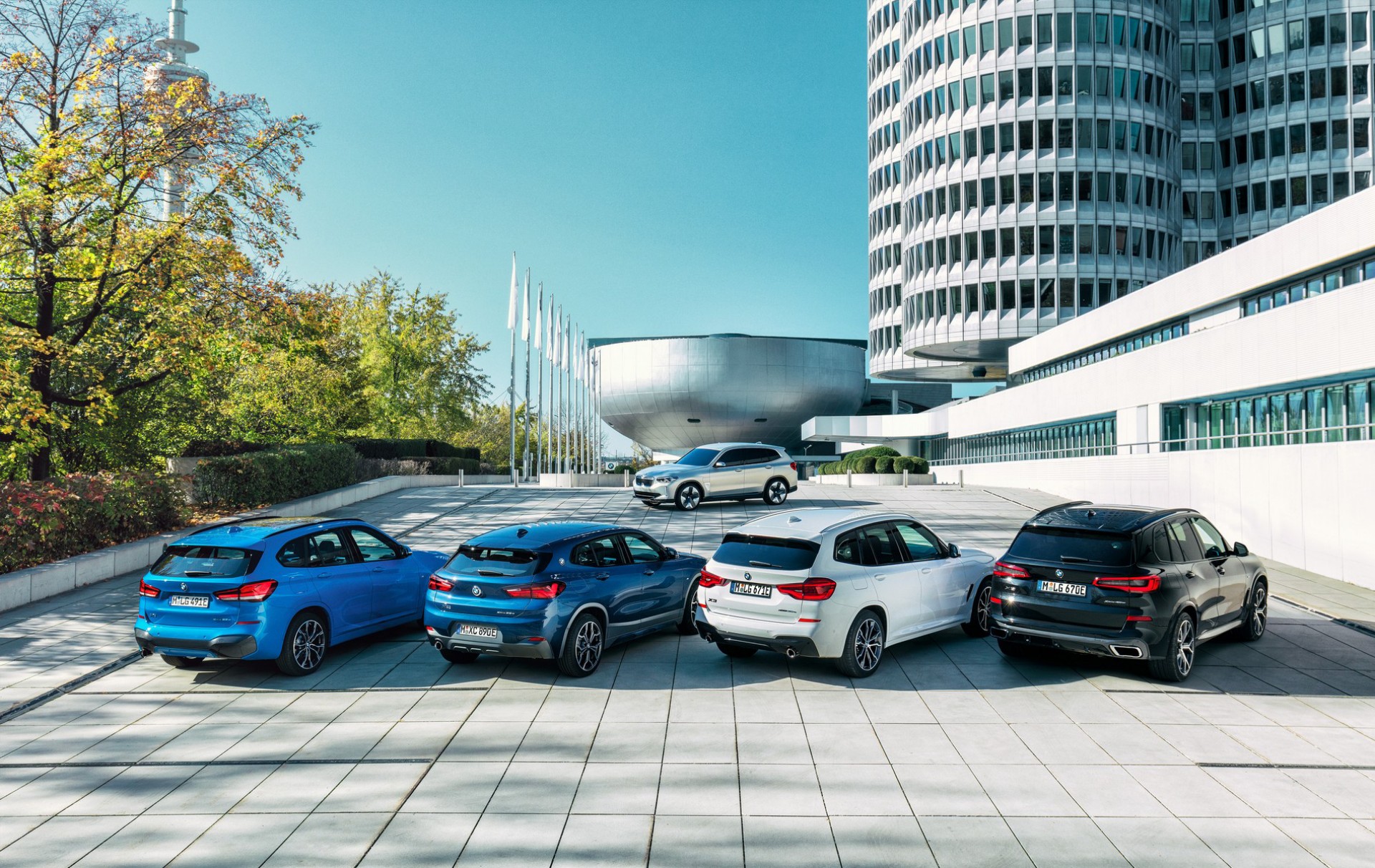 Και BMW X2 υβριδική!