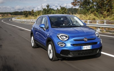 Από 16.990 ευρώ: Νέες τιμές για το Fiat 500X