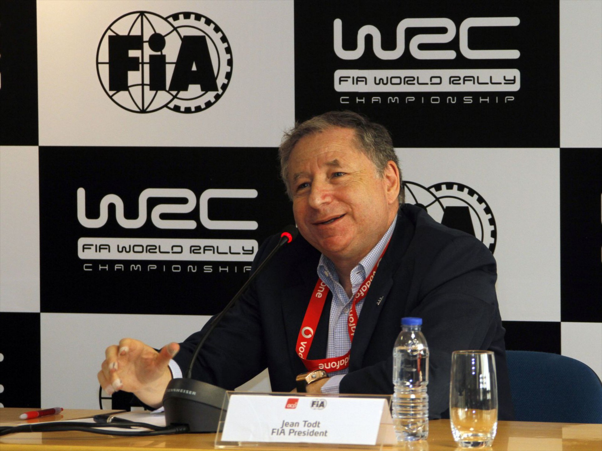 Todt : Για τα ελαστικά αποφασίζει η FIA και η FOM