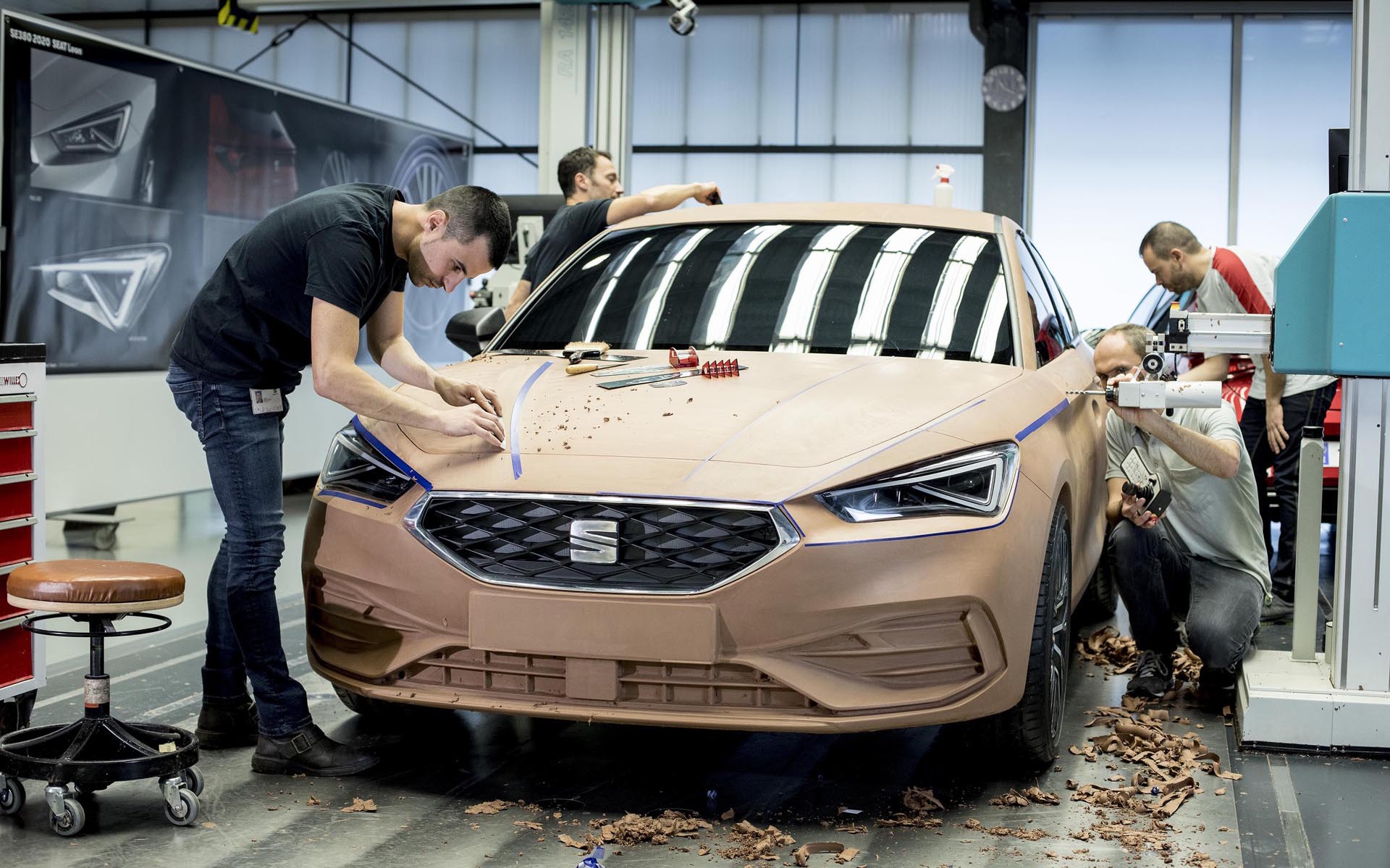 Τα μυστικά σχεδίασης του νέου Seat Leon (vid)