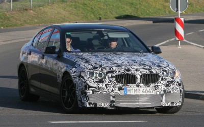 Nέα BMW M5 με V8

