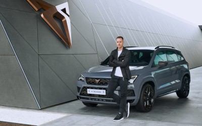 Cupra θα οδηγεί ο Ter Stegen (video)