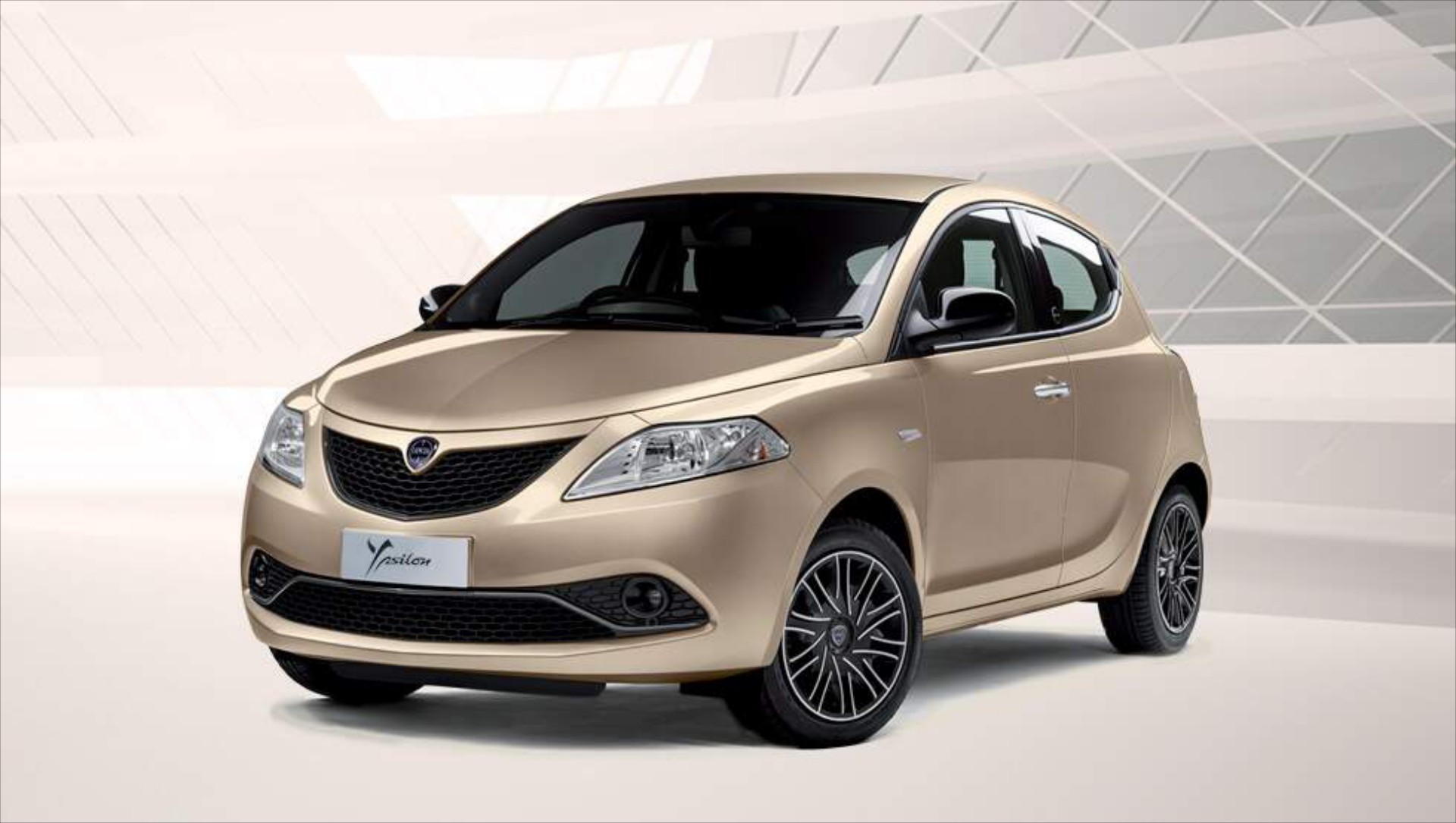 Υβριδική έκδοση για τη Lancia Ypsilon!