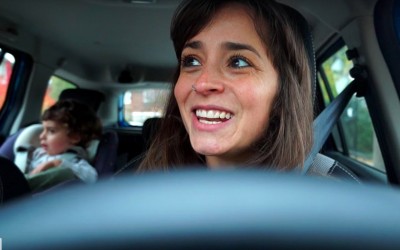 Απαγόρευση κυκλοφορίας: Επιτρέπονται τα ανήλικα παιδιά στο αυτοκίνητο