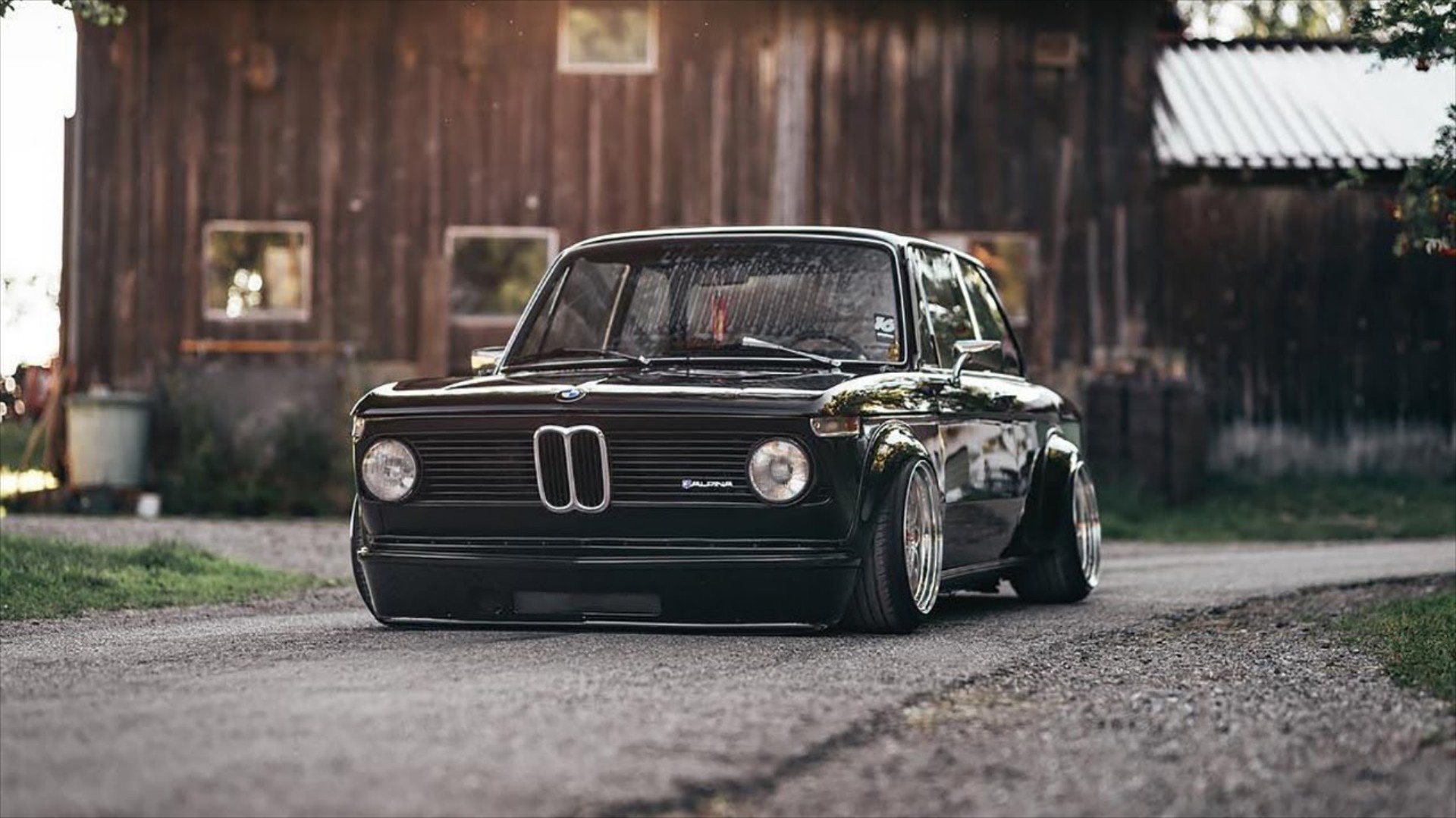 Ποιος δεν θα ήθελε αυτή τη BMW 2002 Ti; (video) 
