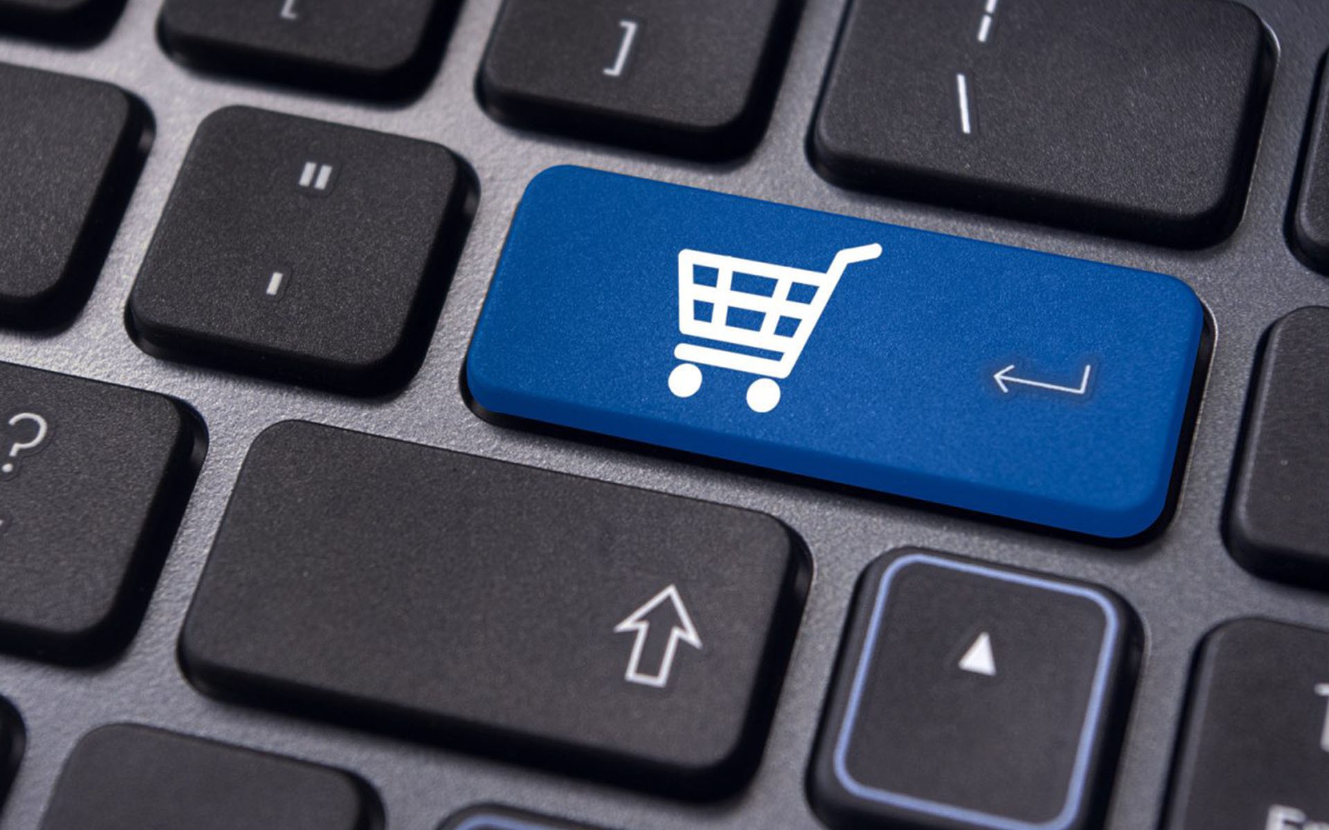 Κατακόρυφη αύξηση των ηλεκτρονικών αγορών λόγω κορονοϊού