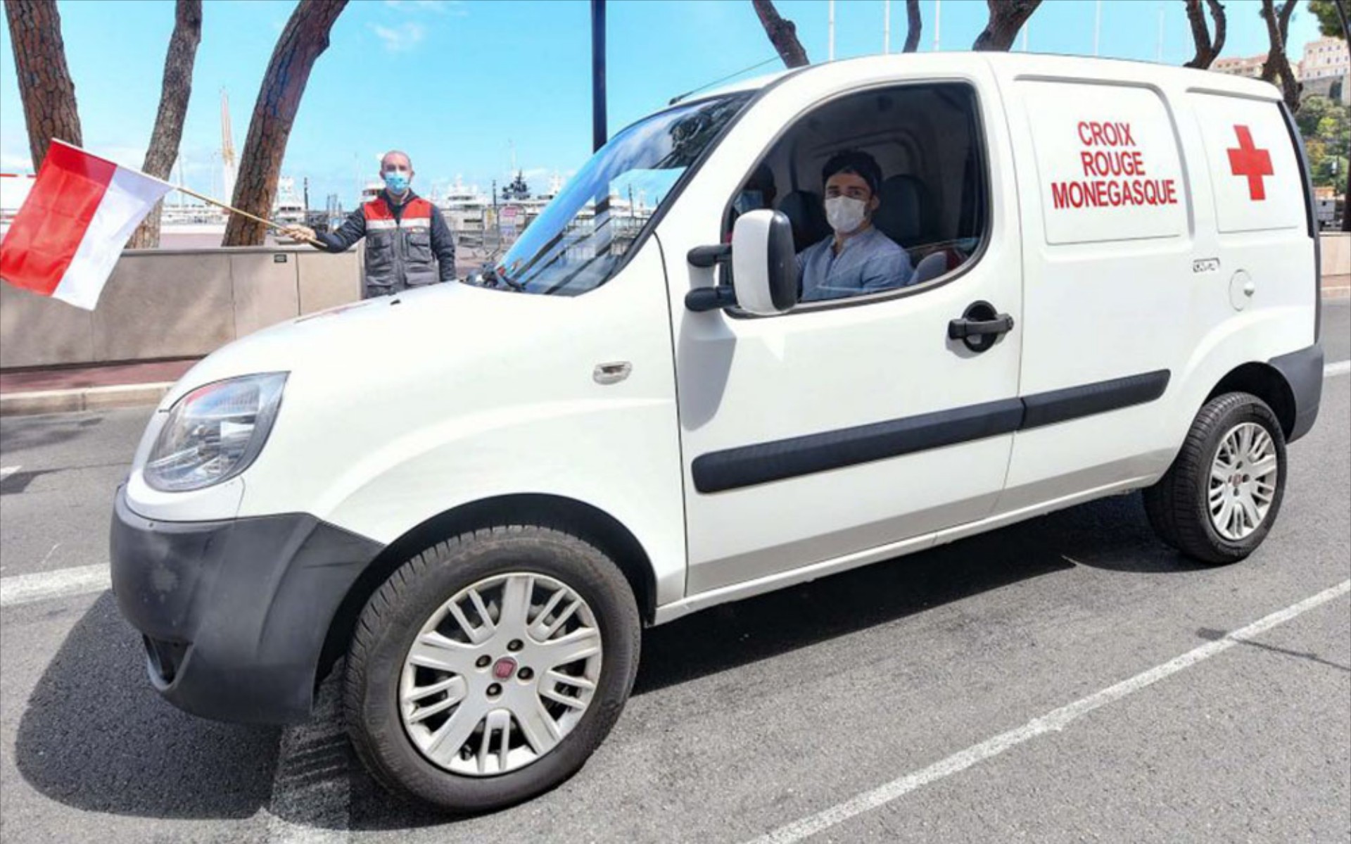 Charles Leclerc: Από τη Ferrari, οδηγός στον Ερυθρό Σταυρό