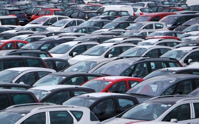 Πτώση 80% στις ταξινομήσεις νέων αυτοκινήτων τον Απρίλιο