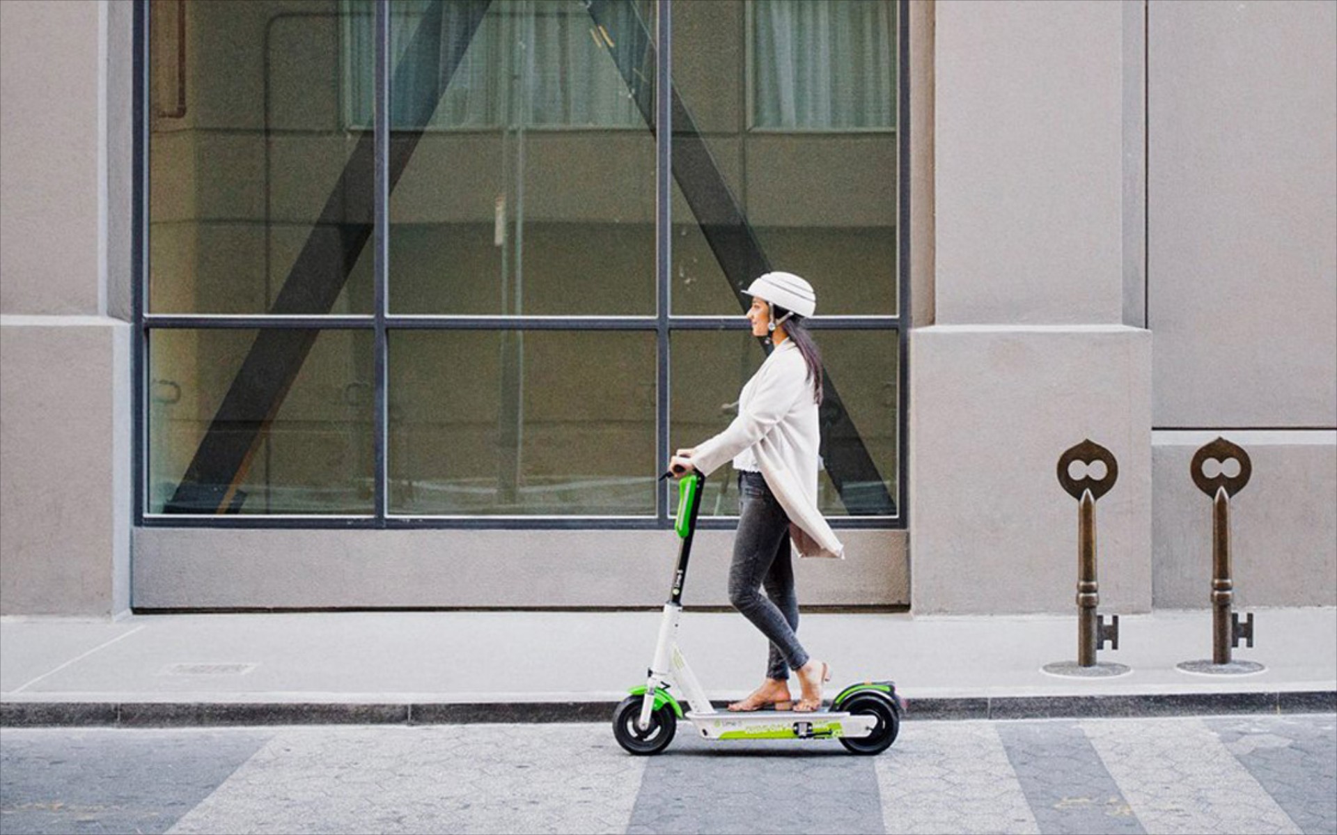 Τα e-scooters της Lime επέστρεψαν στην Αθήνα