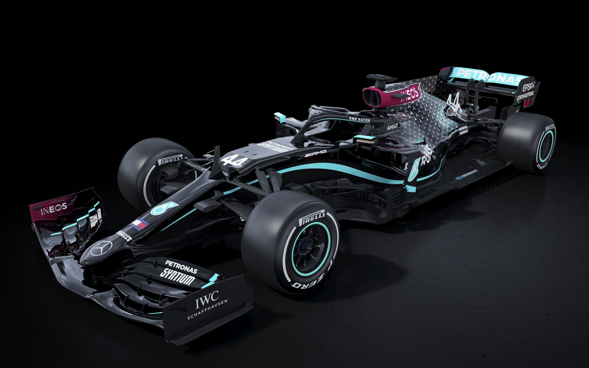 Τα ασημένια βέλη της Mercedes-AMG Petronas βάφτηκαν μαύρα