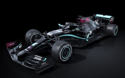Τα ασημένια βέλη της Mercedes-AMG Petronas βάφτηκαν μαύρα