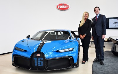 Η Bugatti Chiron Pur Sport επιτέλους έφτασε στις αντιπροσωπείες. Τώρα μπορείτε να την παραγγείλετε…