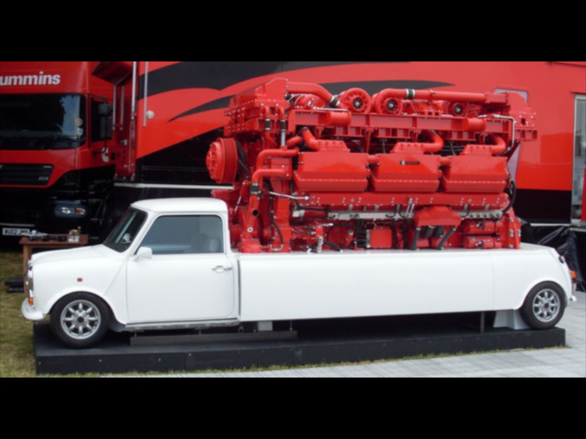 Austin Mini με 3500 ίππους