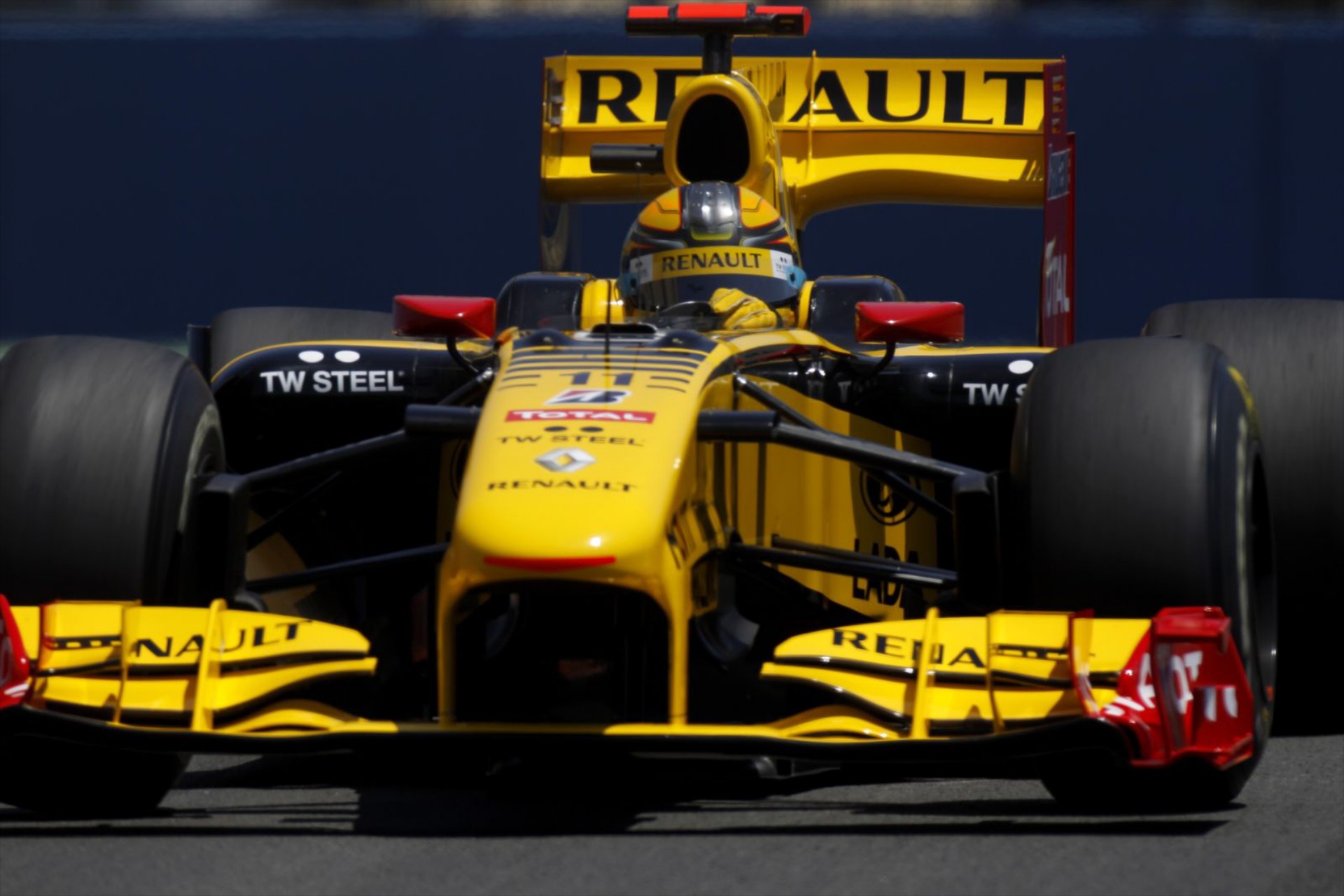 Παραμένει στην Renault ο Kubica