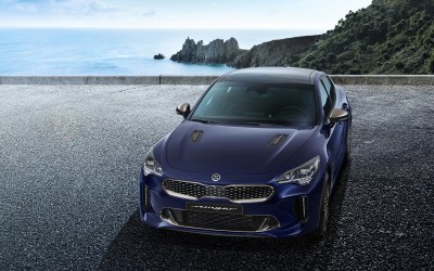 Νέα επιθετική εμφάνιση και πιο πολυτελές εσωτερικό για το Kia Stinger