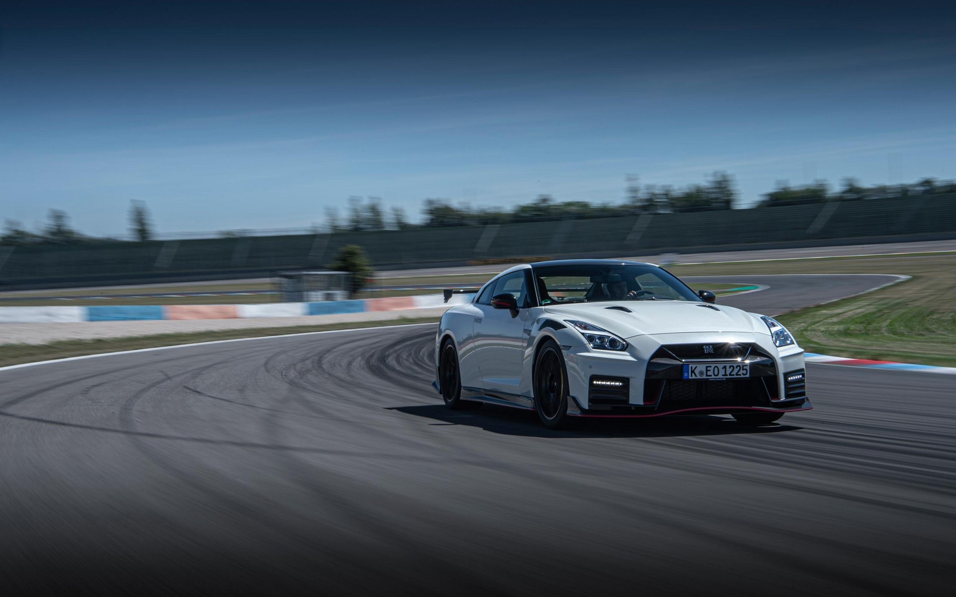 Nissan GT-R: H γέννηση ενός θρύλου