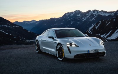 Ανάρπαστη η Porsche Taycan, “σπρώχνει” παραπίσω το λανσάρισμα της Cross Turismo!