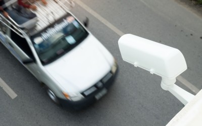 Σταθερές κάμερες θα βεβαιώνουν τροχαίες παραβάσεις