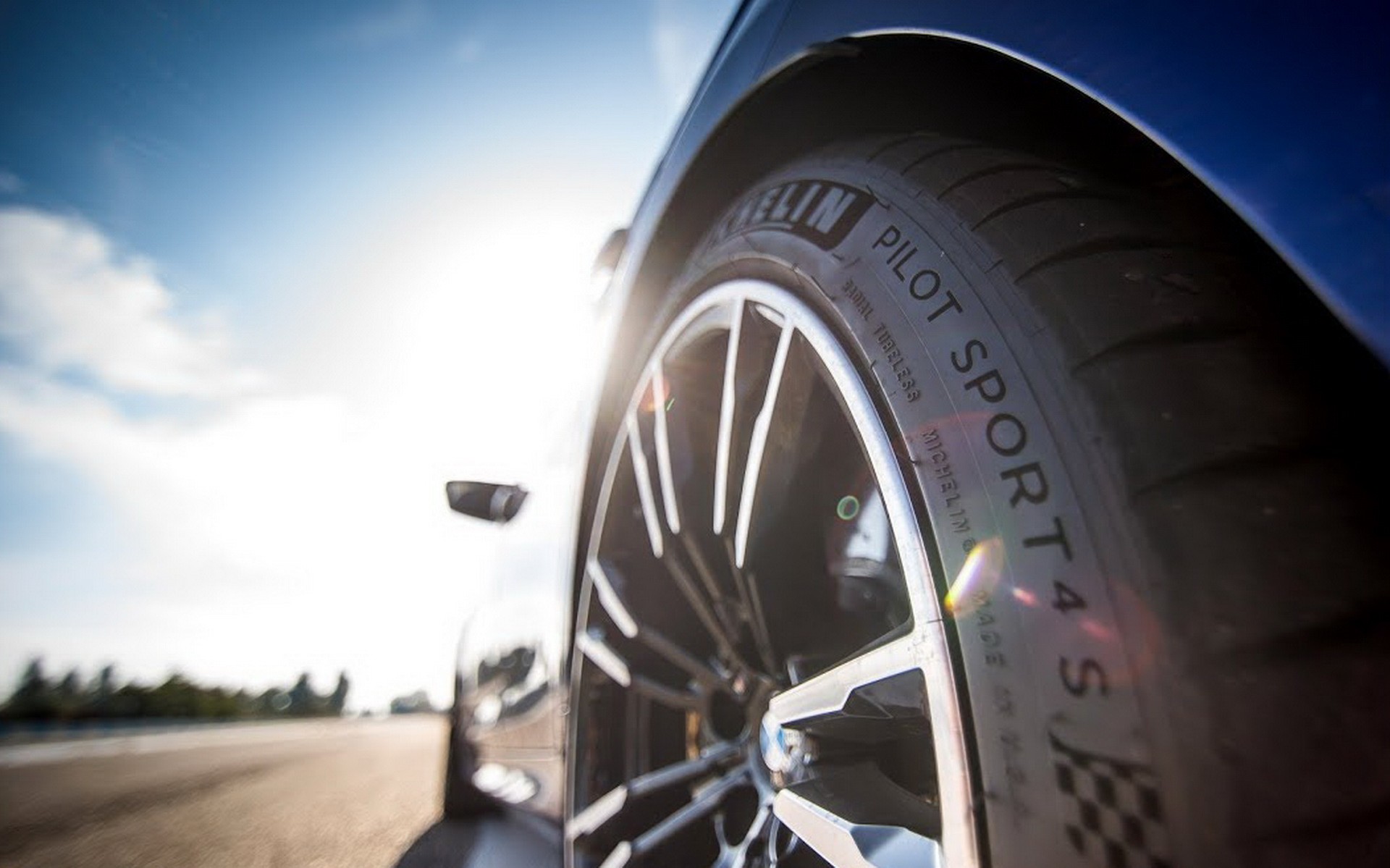 Ο νικητής του σετ ελαστικών της Michelin