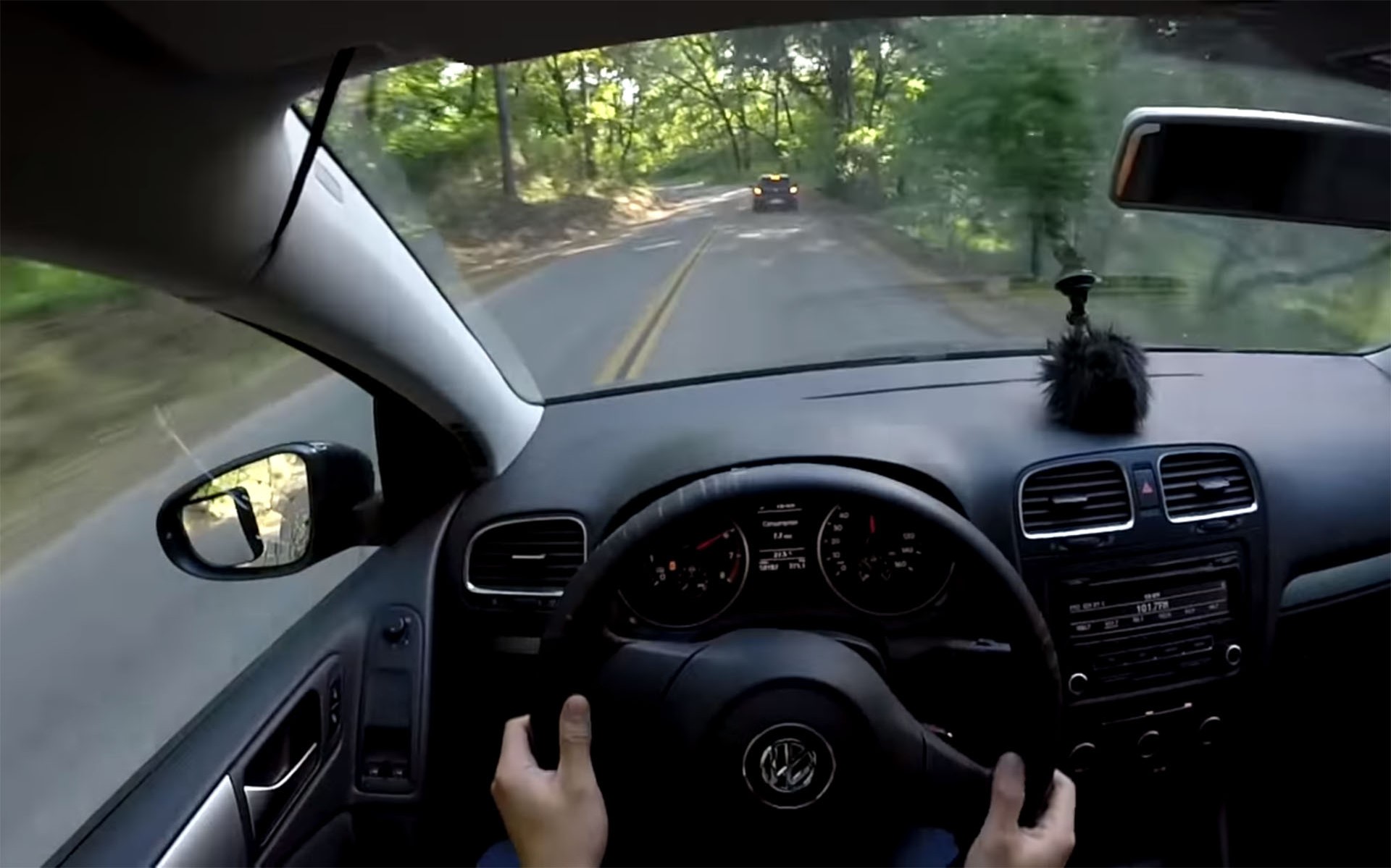 Ποιος είπε ότι τα Golf δεν στρίβουν; (video)