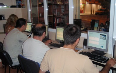 Συσκευή εντοπισμού ηλεκτρονικής επικοινωνίας στις αίθουσες θεωρητικής εξέτασης υποψηφίων οδηγών