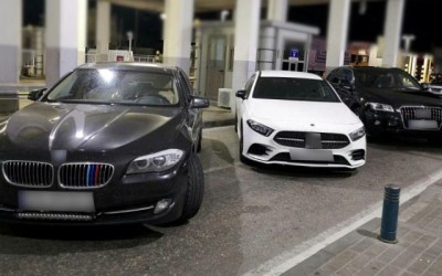 Εξαρθρώθηκε συμμορία που διέπραττε κλοπές πολυτελών αυτοκινήτων