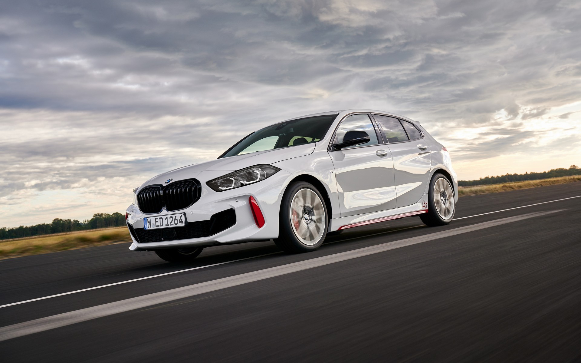 Πόσο κάνει η BMW 128ti με τους 265 ίππους; 