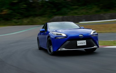 Το νέο Toyota Mirai υδρογόνου με αυτονομία 650 km (video)
