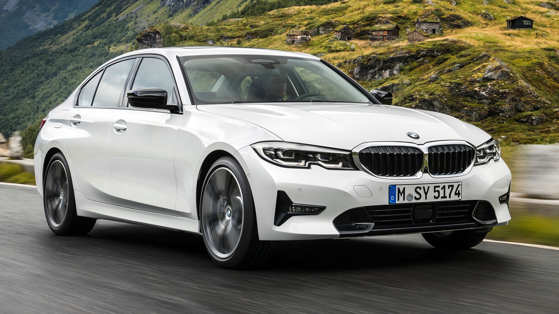 BMW318i: Βασική έκδοση για την 3άρα με σούπερ τιμή