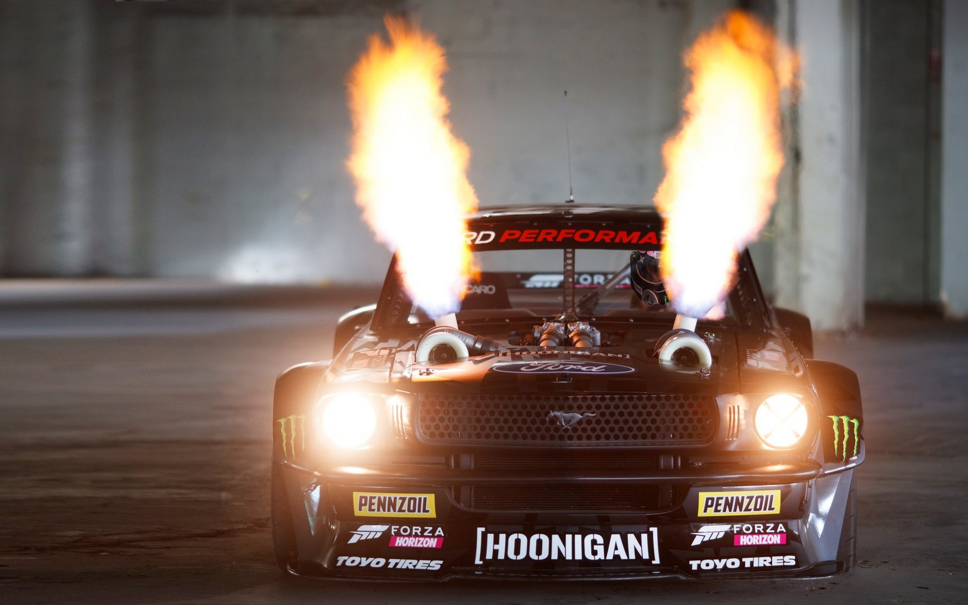 Κόντρα Vol.III: Η Mustang του Ken Block βρήκε το δάσκαλο της! (video)