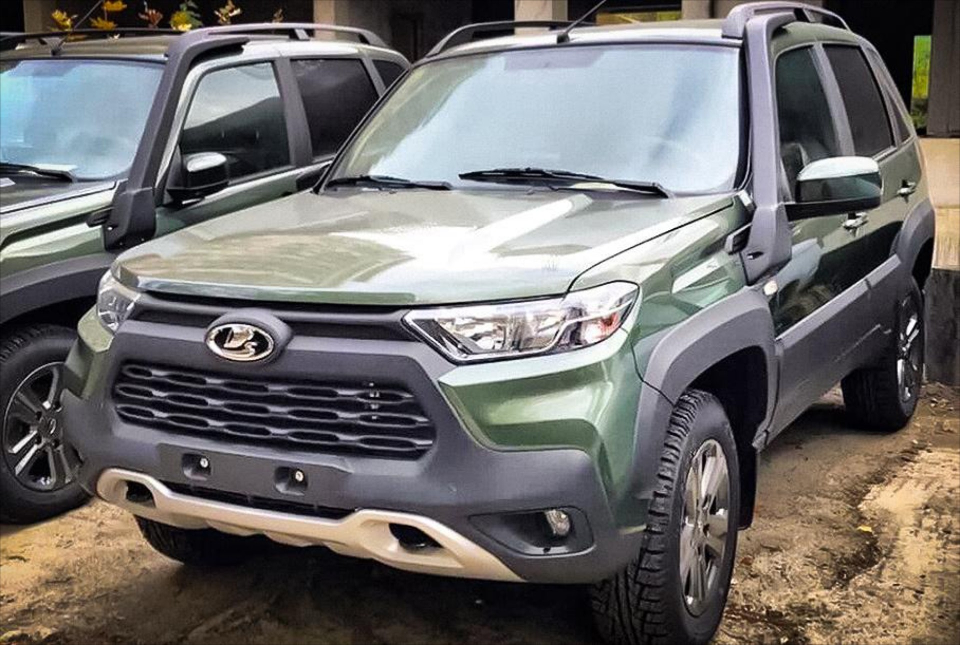 To νέο Lada Niva έπαθε... Toyota