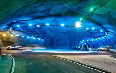 Video: Δεν είναι ενυδρείο, είναι κυκλικός κόμβος 187 μέτρα κάτω από τη θάλασσα!