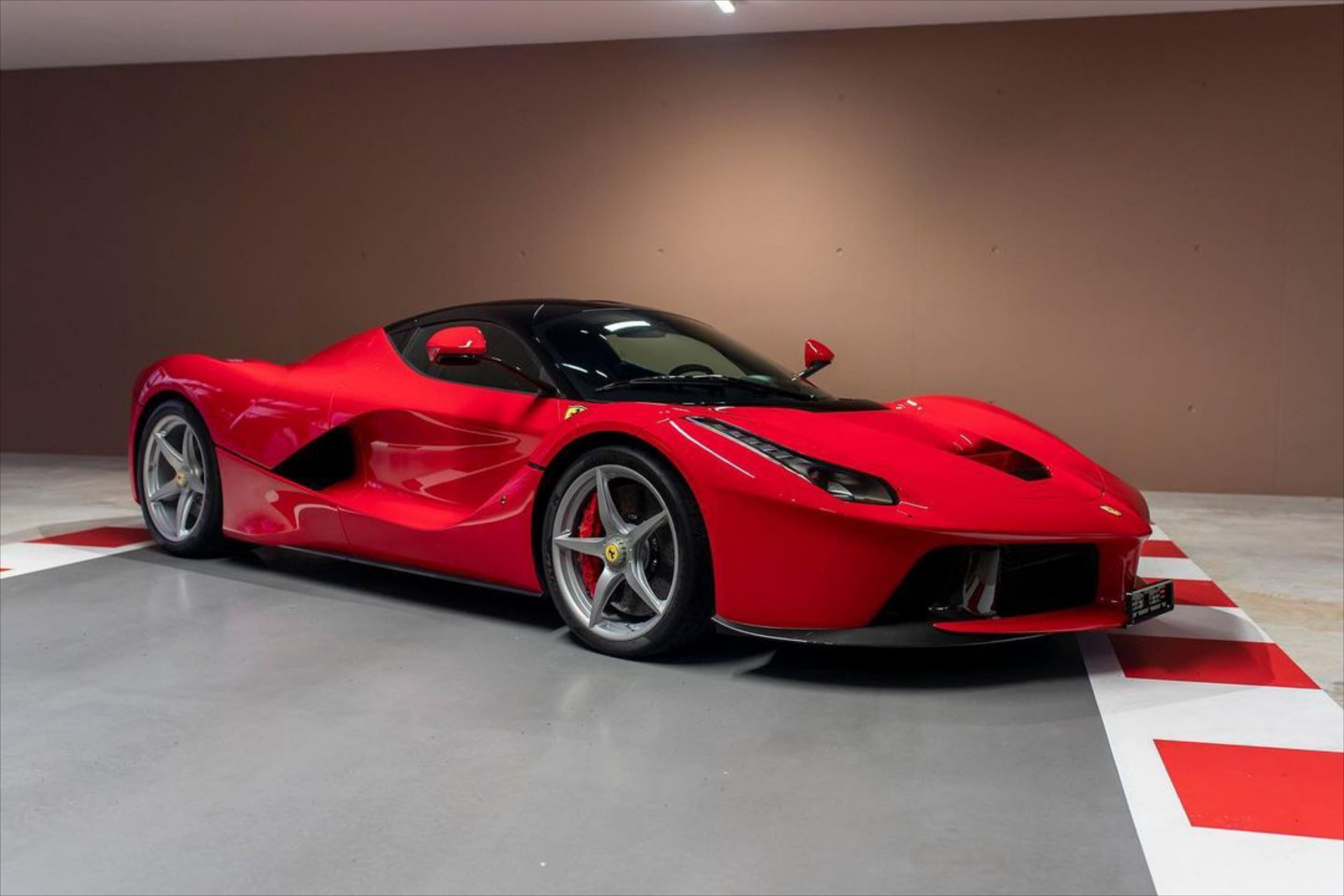 Ποιο από τα supercars του Vettel θα κρατούσατε; Δείτε τι ψηφίσατε
