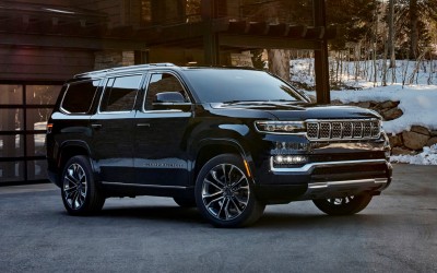 Αποκαλύφθηκαν τα νέα Jeep Wagoneer και Grand Wagoneer