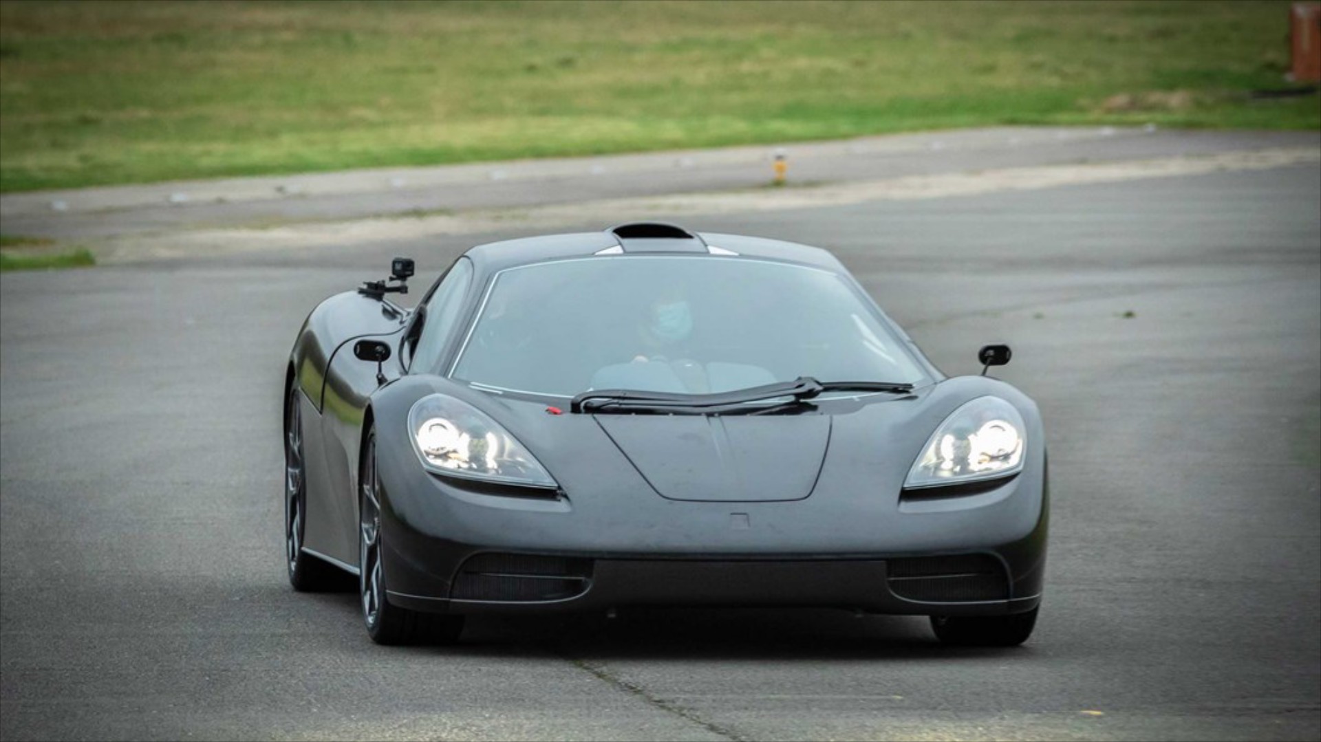 GMA T.50: Το αναλογικό supercar του σήμερα έκανε τις πρώτες του δοκιμές [Video]