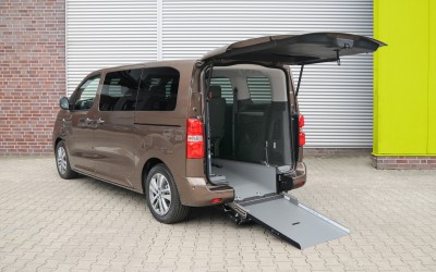 To ηλεκτρικό Opel Zafira-e Life συμβατό με αναπηρικά αμαξίδια