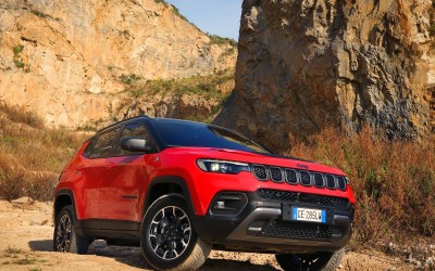 Αυτό είναι το ολοκαίνουργιο Jeep Compass