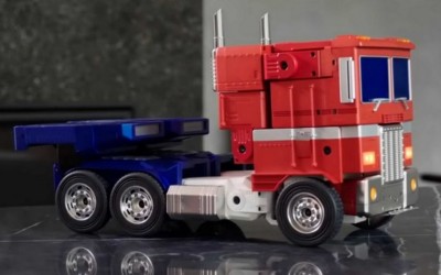 Επικός Optimus Prime: τηλεχειριζόμενος μέσω του κινητού και με φωνητικό έλεγχο!