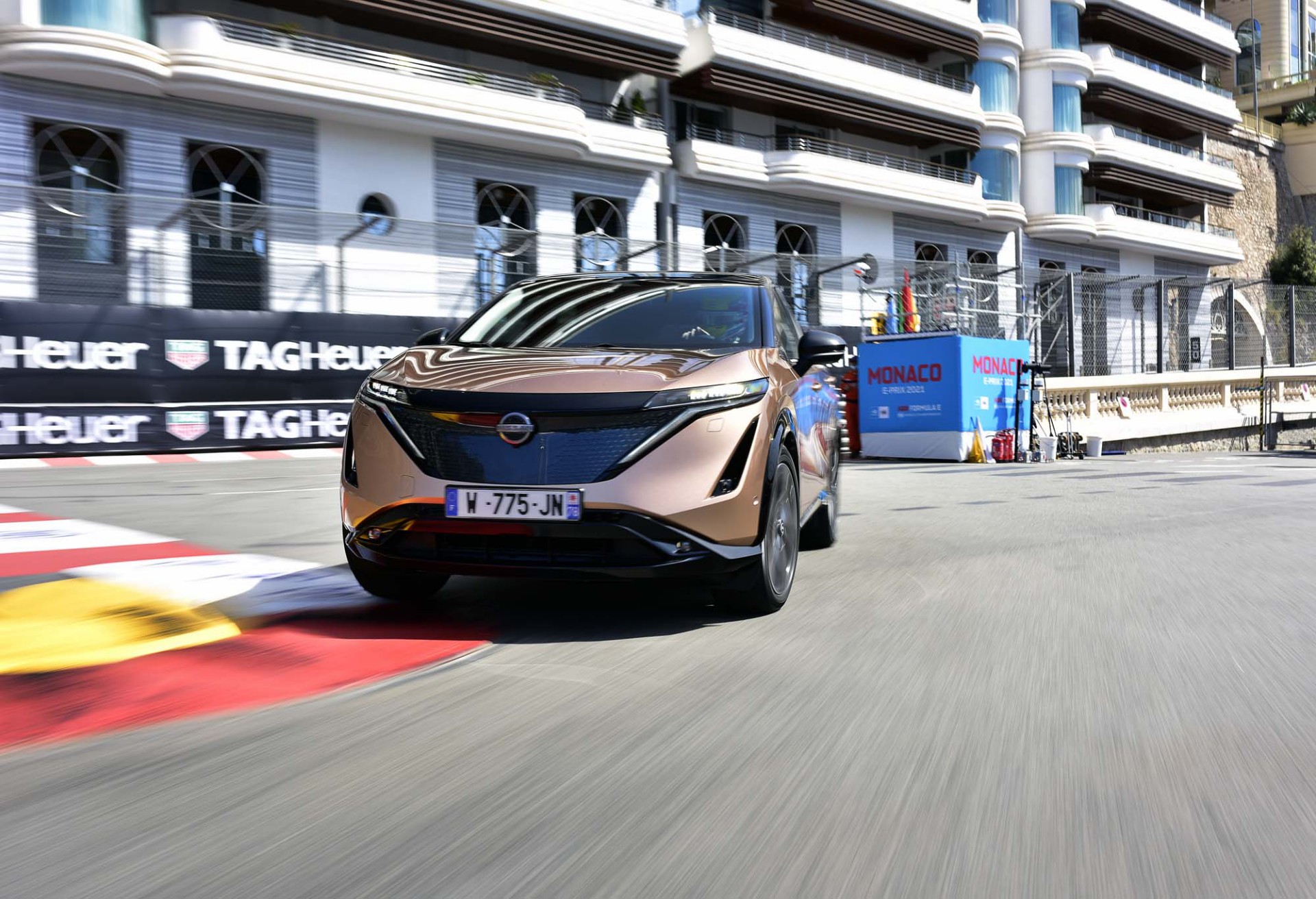 Tι γυρεύει το ηλεκτρικό Nissan Ariya στο σιρκουί του Μονακό; [Video]
