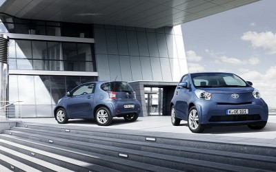 Ανανεωμένο Toyota IQ στο Παρίσι
