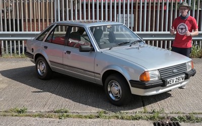Αυτό το Ford Escort ήταν της πριγκίπισσας Diana. Πόσο λες ότι πουλήθηκε; [Video]