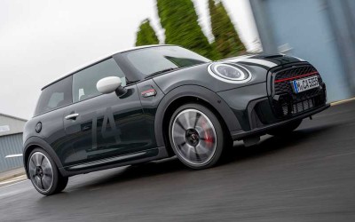 Επετειακό MINI Cooper για τα 60 χρόνια συνεργασίας με την οικογένεια Cooper