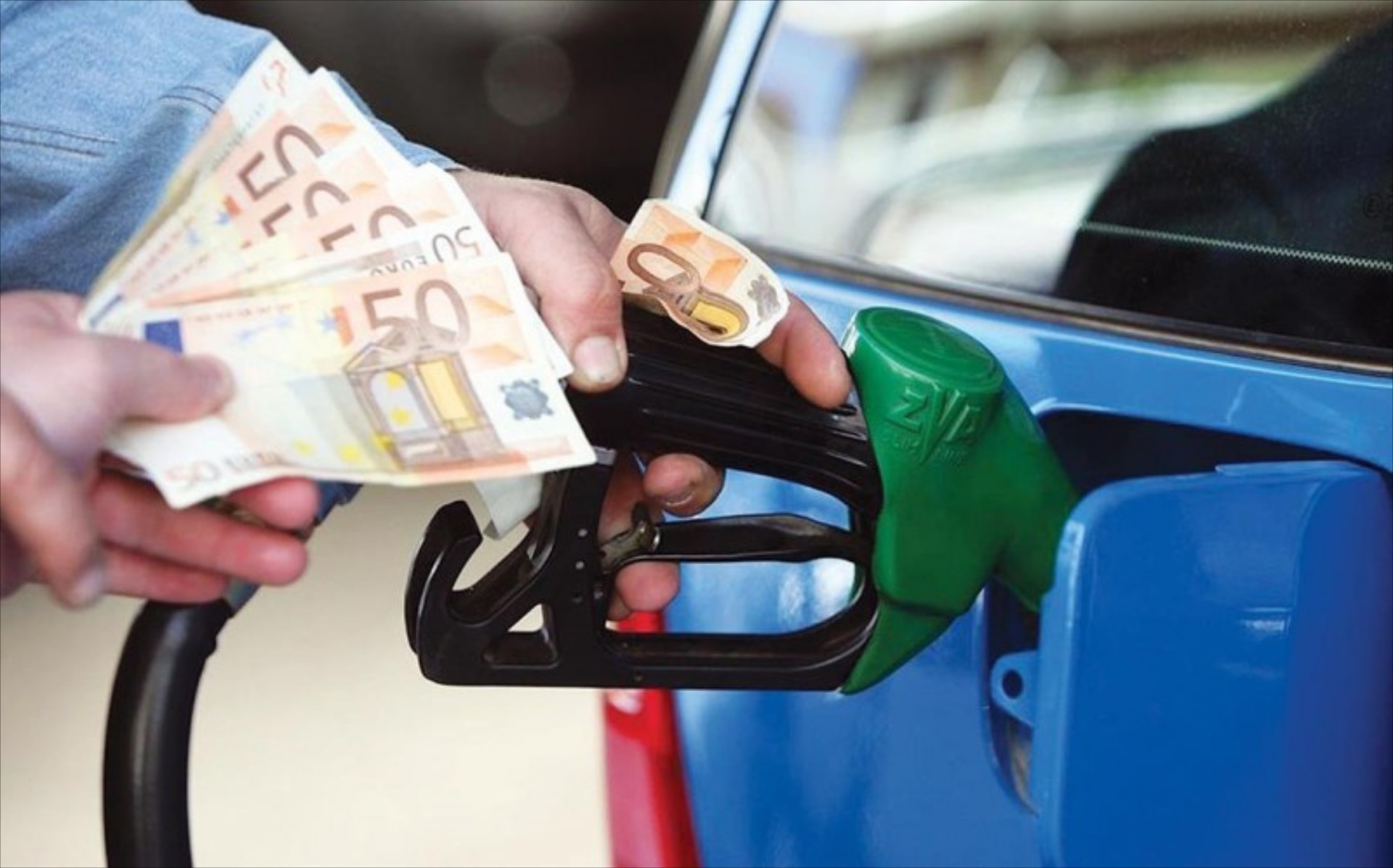 Πόσο θα πληρώσεις τη βενζίνη σήμερα, 4 Αυγούστου;