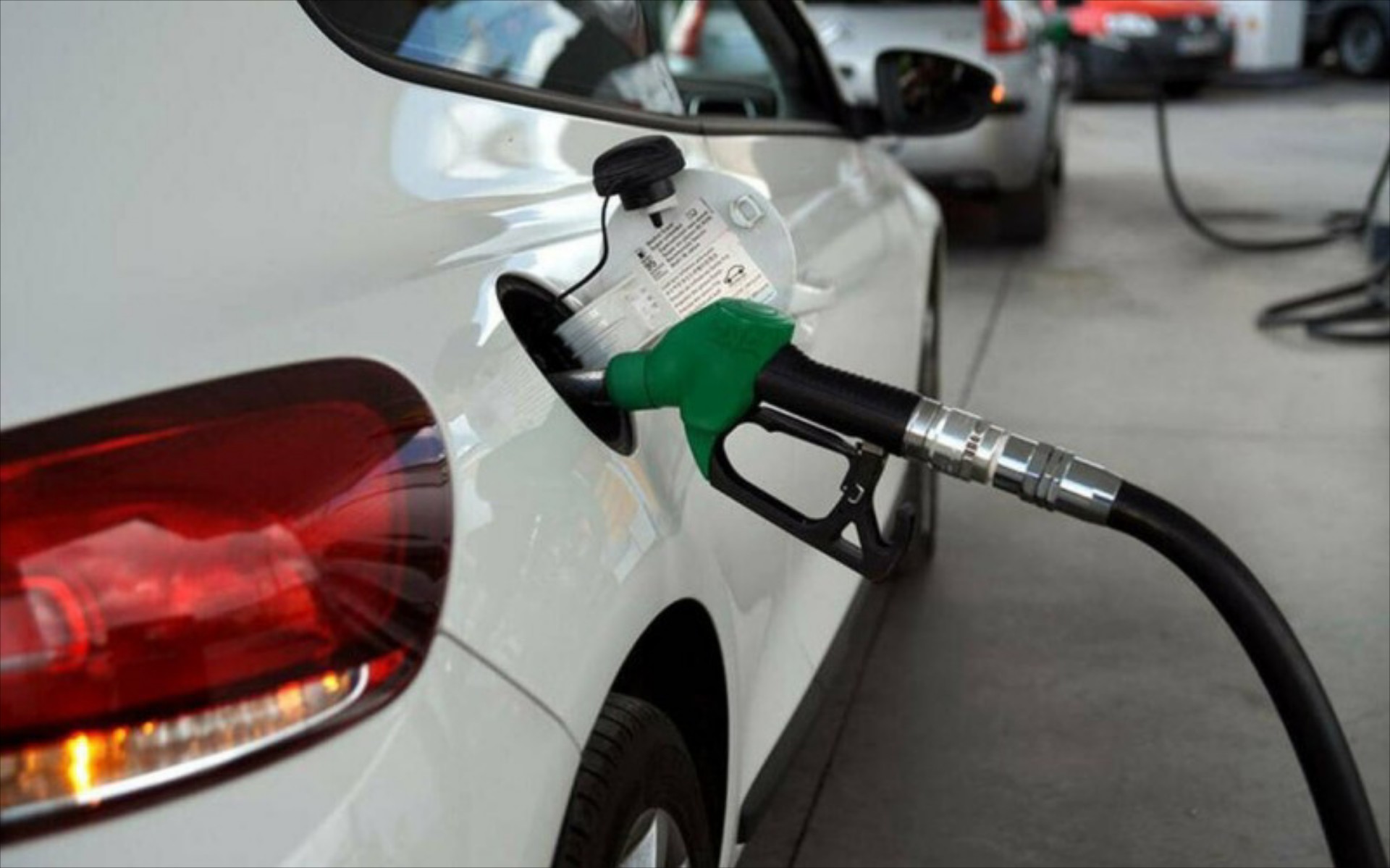 Πόσο θα πληρώσεις τη βενζίνη σήμερα, 9 Αυγούστου;