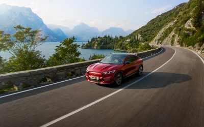 Έως που μπορεί να φτάσει η νέα Mustang Mach-E με μία φόρτιση; 