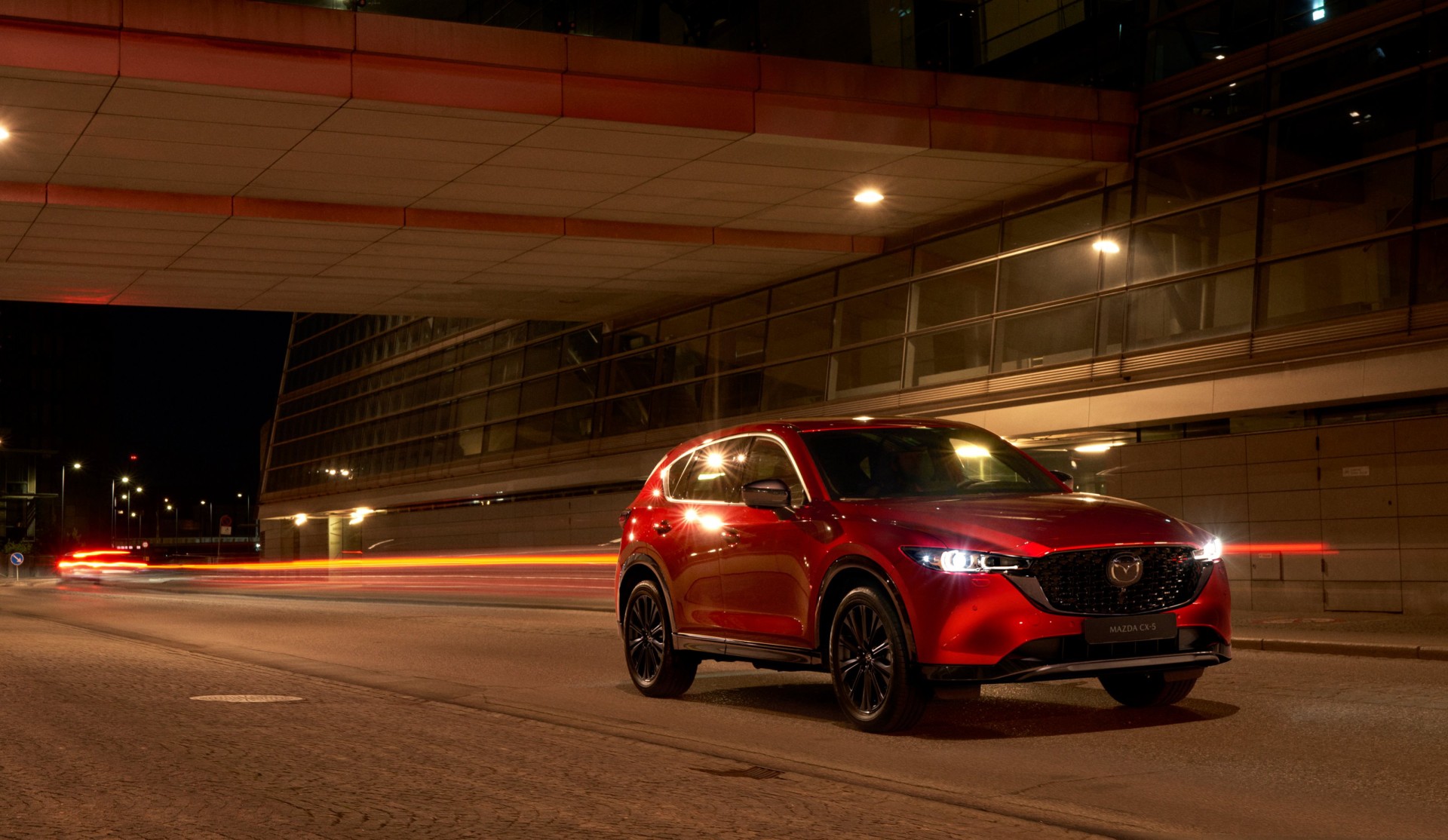 Το Mazda CX-5 έρχεται με ανανεωμένες εκδόσεις για το 2022
