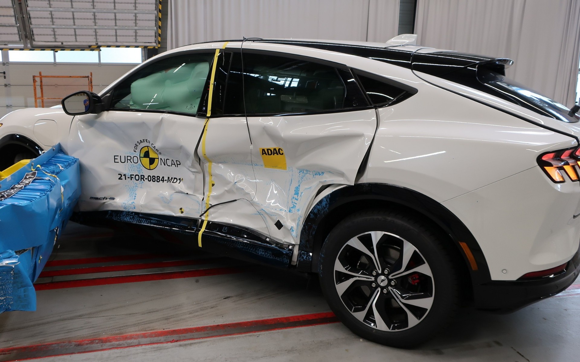 Euro NCAP: Τα νέα μοντέλα που πήραν την «πεντάστερη» διάκριση (videos)