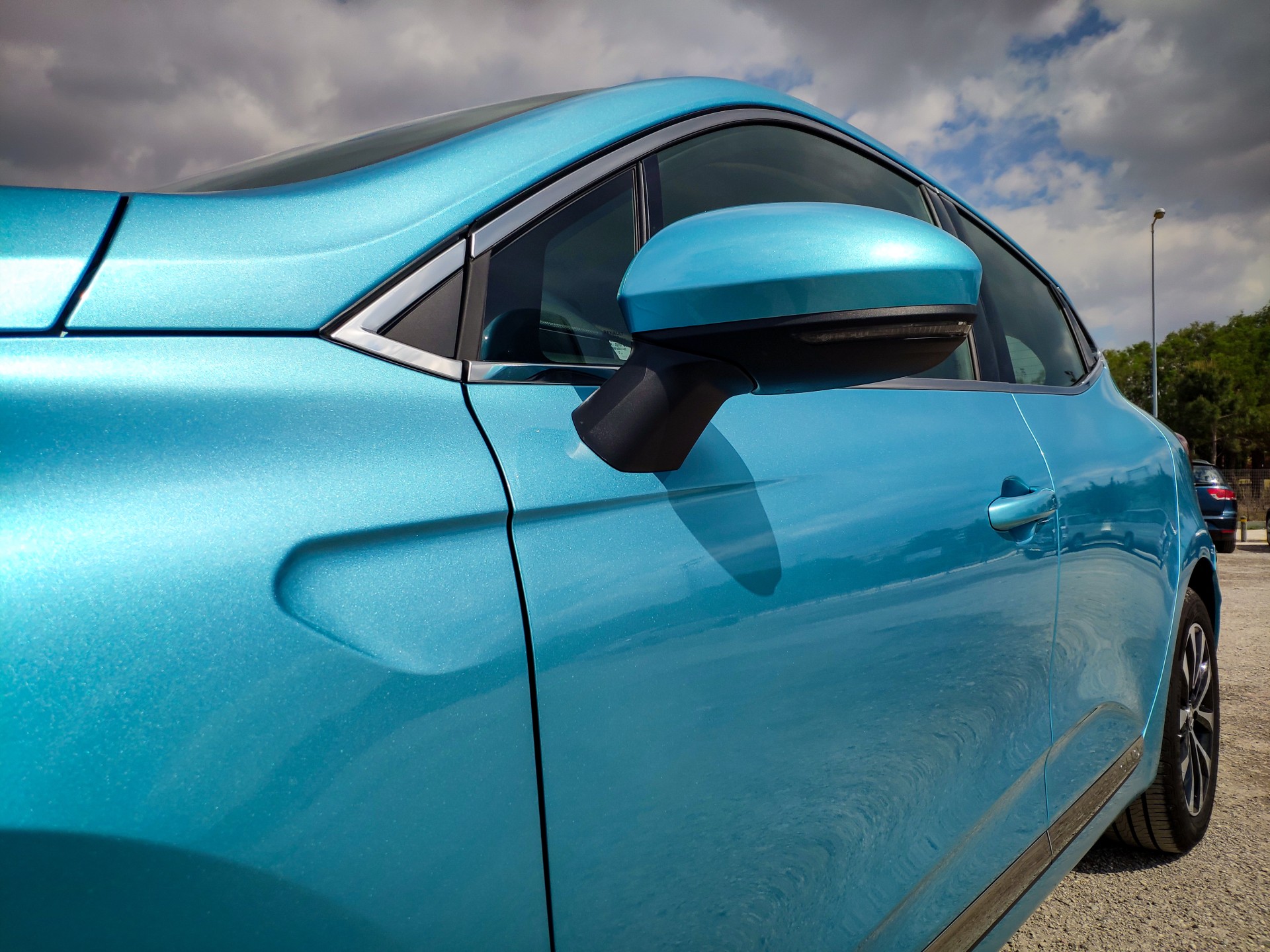 Supermini με χώρο αποσκευών σχεδόν 400lt, μηδενικά Τέλη και κόστος κάτω από 16.000 ευρώ